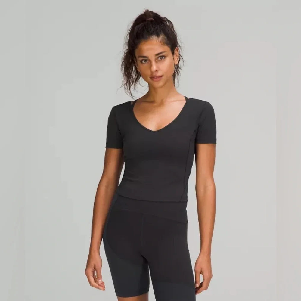 lululemon Align™ T-Shirt DESIGNED FOR YOGA - Picture 4 of 13